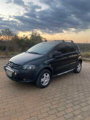 VOLKSWAGEN CROSSFOX 1.6 MI FLEX 8V 4P MANUAL VOLKSWAGEN CROSSFOX 1.6 MI FLEX 8V 4P MANUAL